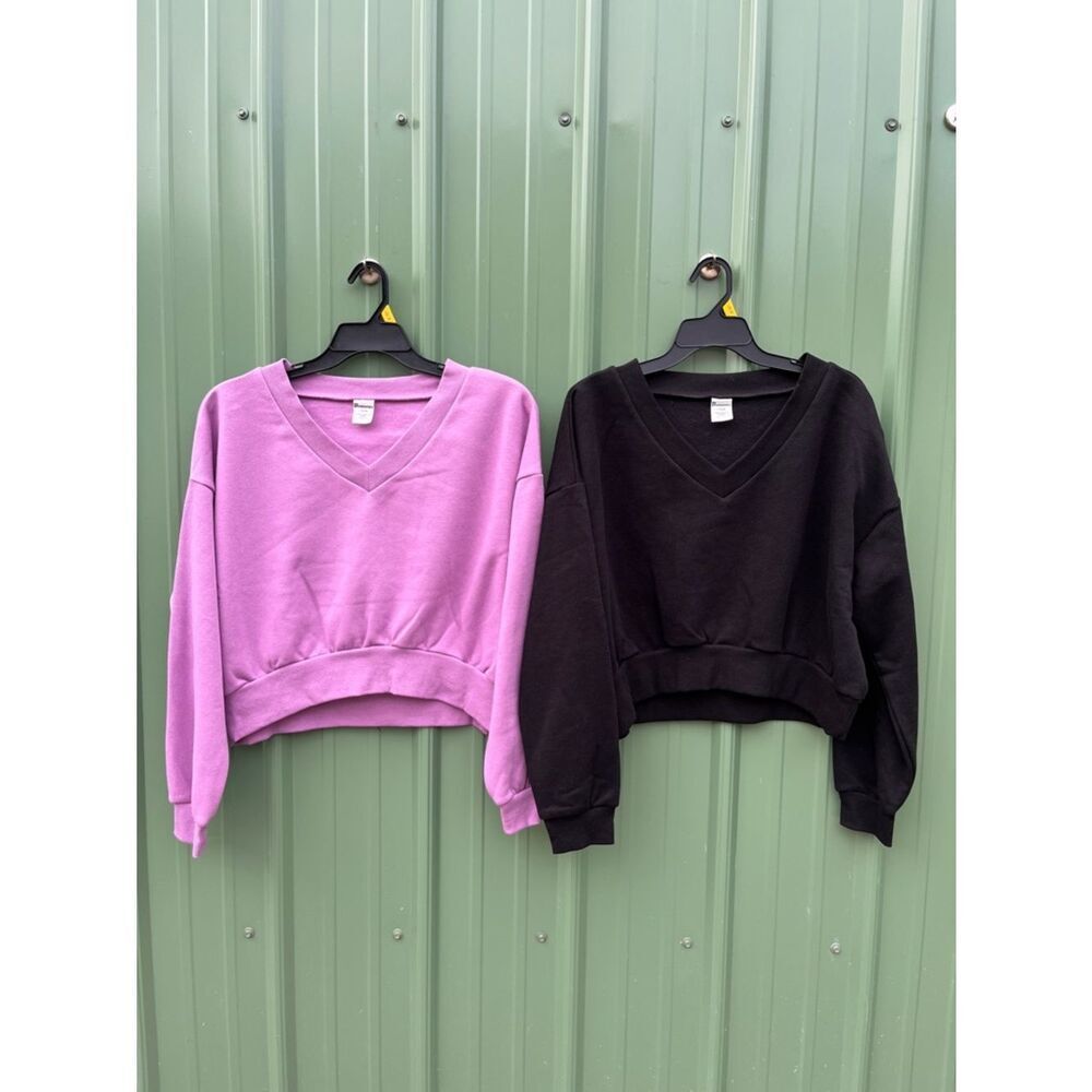 V-Neck Fleece Cropped Sweatshirt 2-Pack Size L